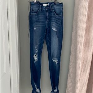 KanCan Distressed Skinny Jean